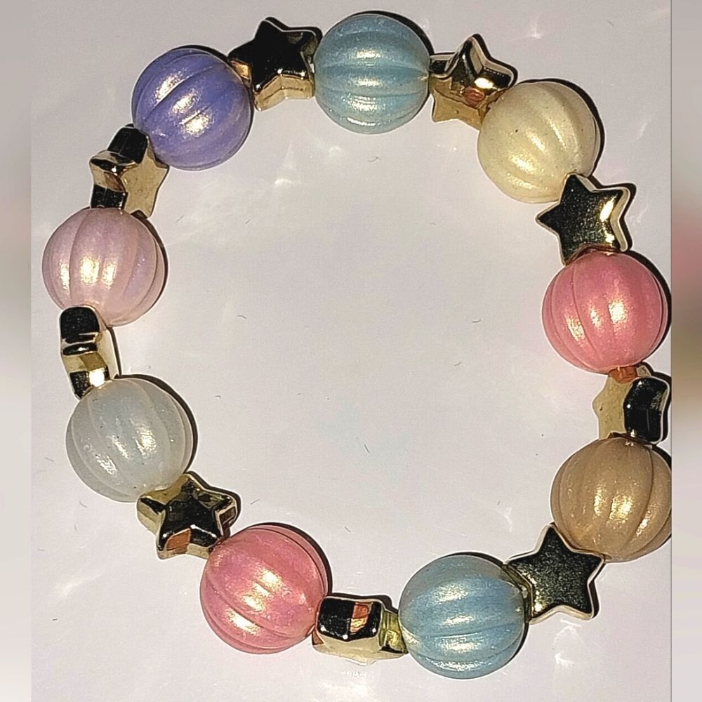 Handmade Girls Cute Acrylic latern Beads Bracelet - Picture 7 of 7